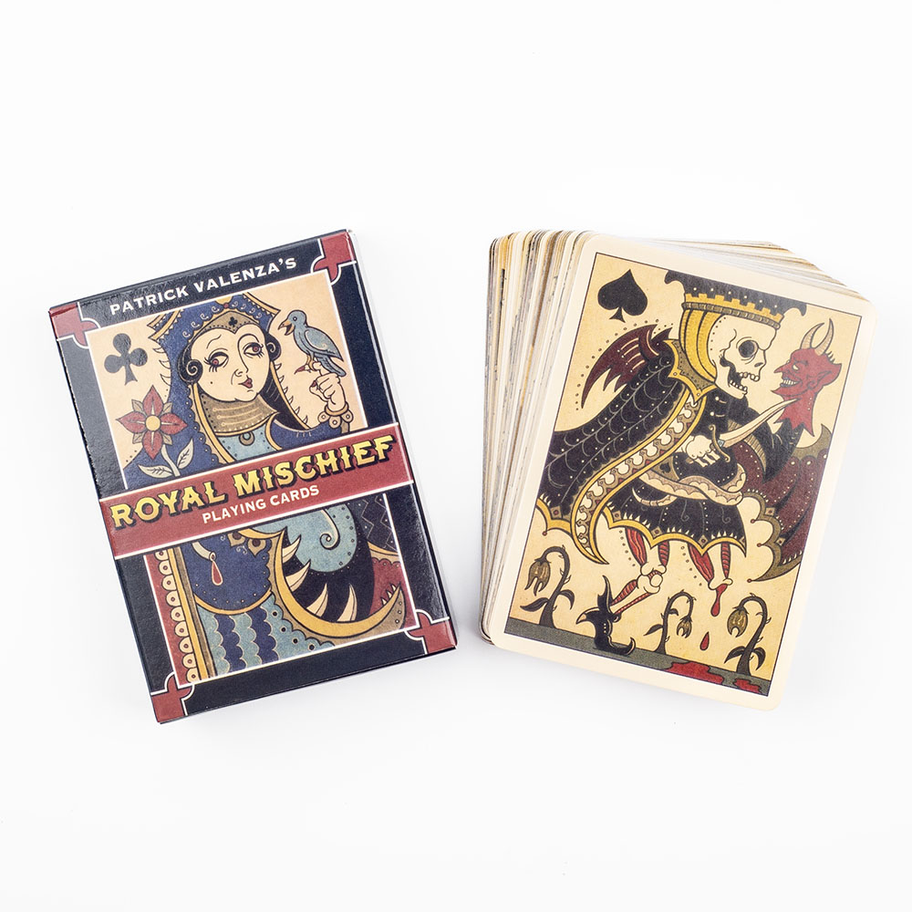 Royal Mischief Playing Cards 5 - Party Games Indoor 评论和价格